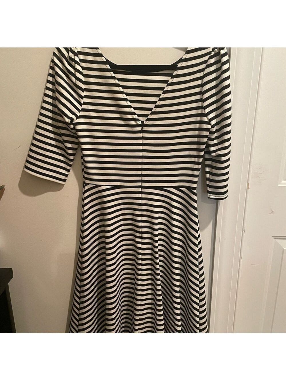 Pixely Dress EUC - Picture 2 of 2